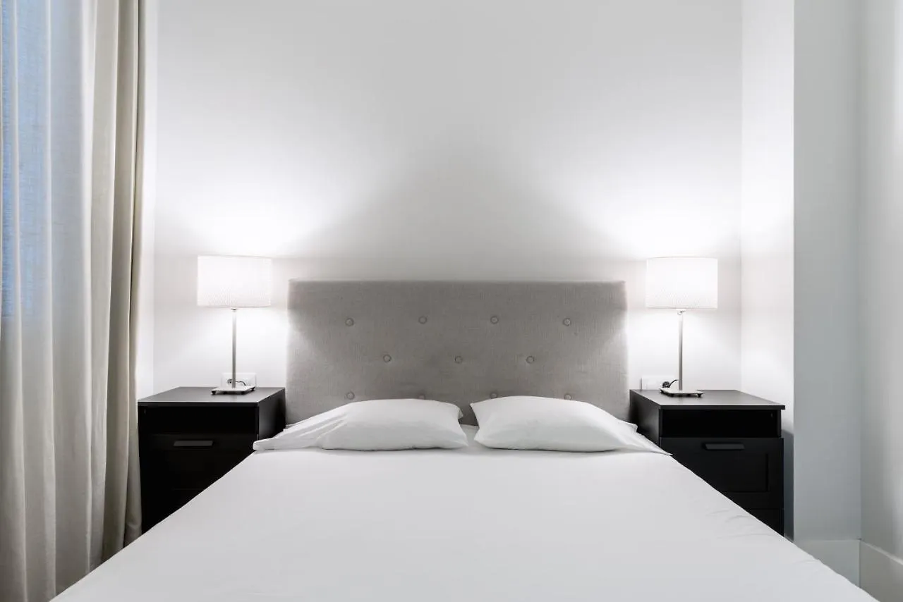 Apartamento Aoa Green Gardens Suites Sevilla