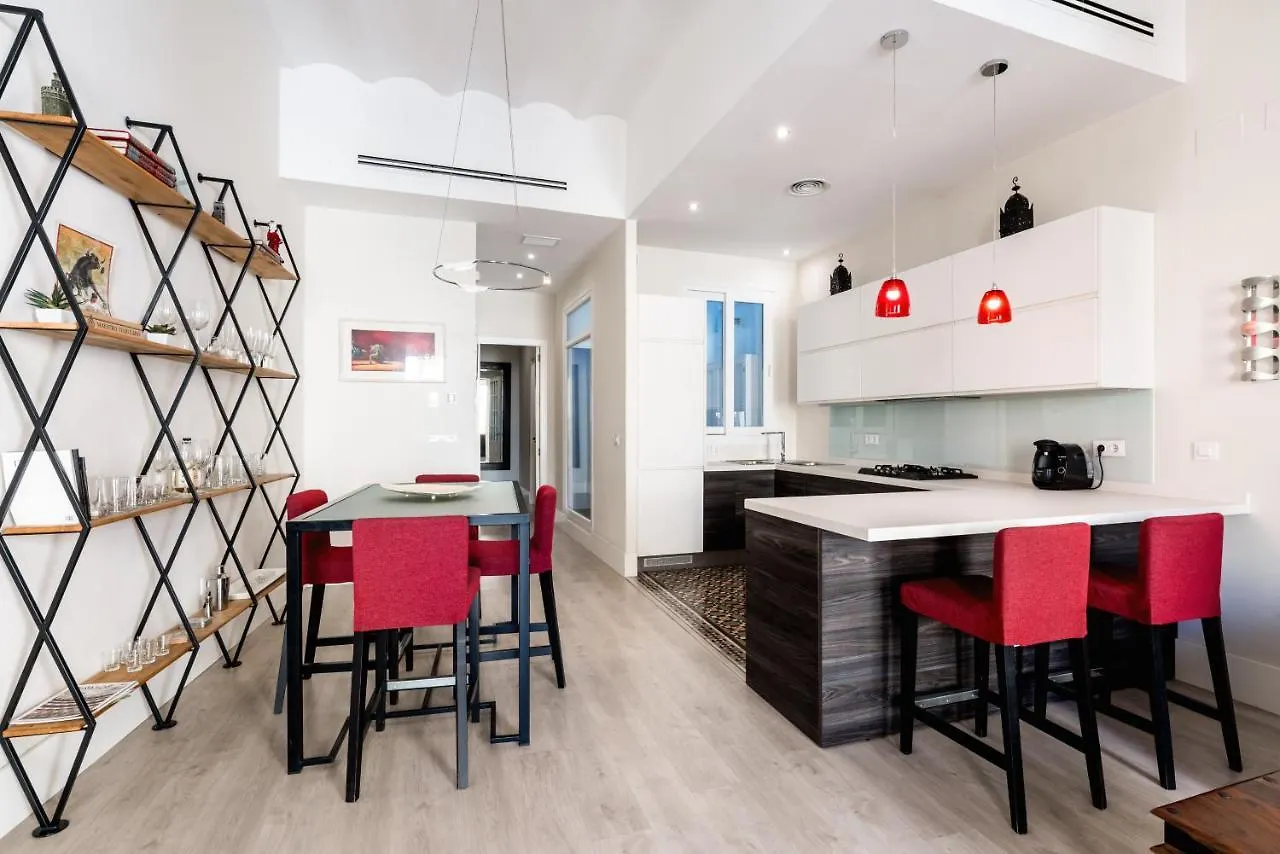 Aoa Green Gardens Suites Sevilla